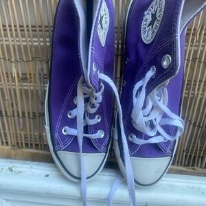 Woman Purple High-Top Sneakers